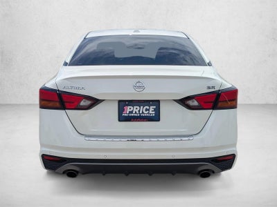 2022 Nissan Altima 2.5 SR Sedan