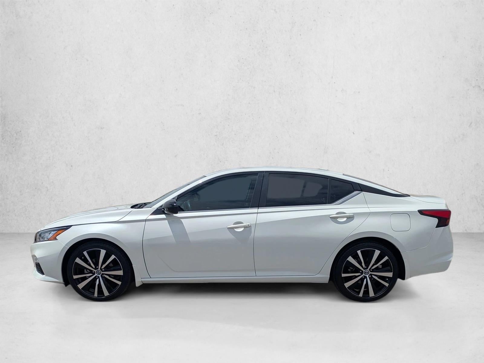 2022 Nissan Altima 2.5 SR Sedan