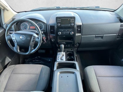 2014 Nissan Titan 4WD Crew Cab Short Bed SV