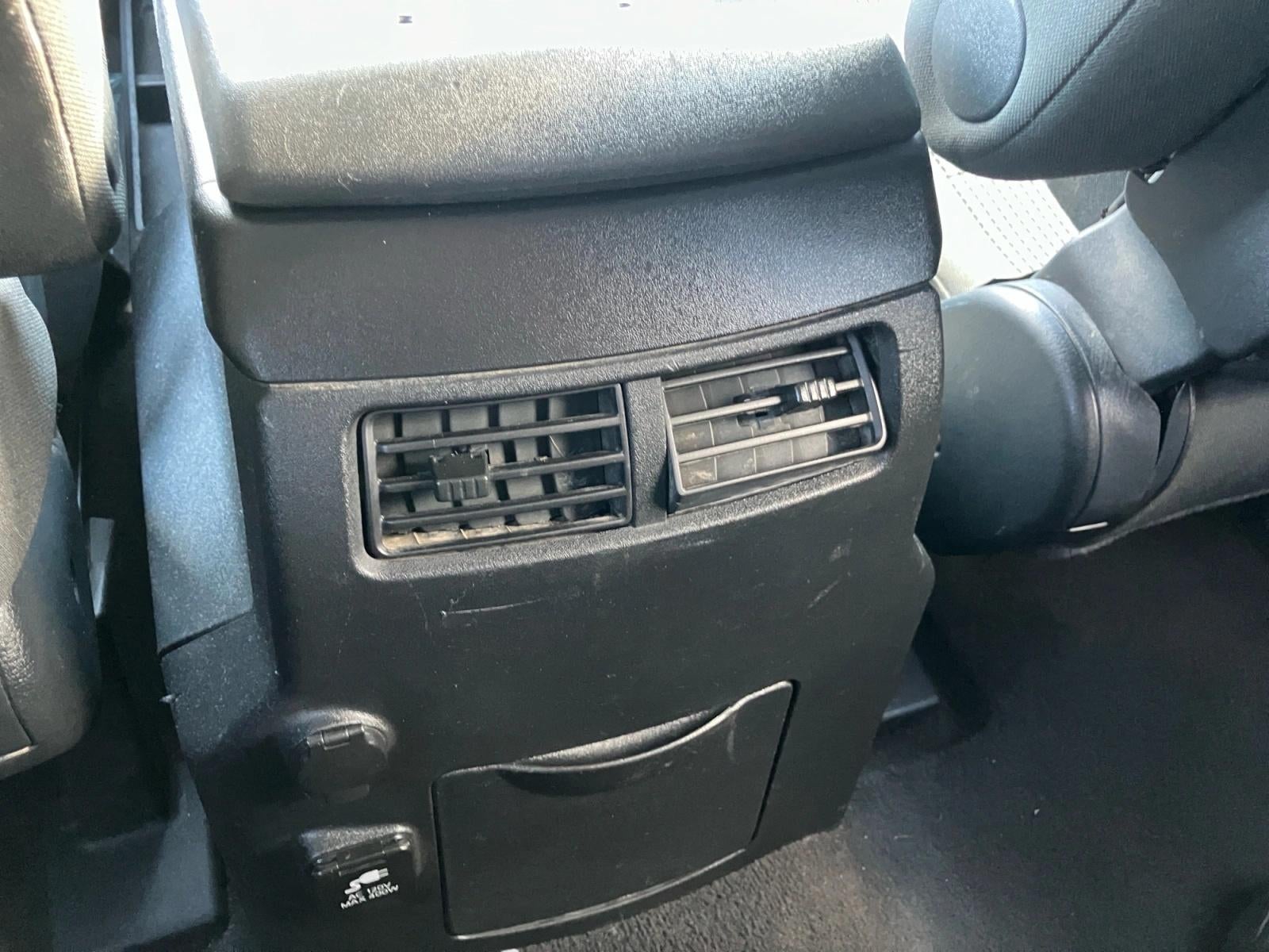 2014 Nissan Titan 4WD Crew Cab Short Bed SV