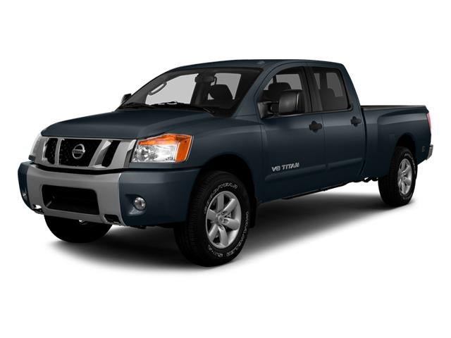 2014 Nissan Titan 4WD Crew Cab Short Bed SV