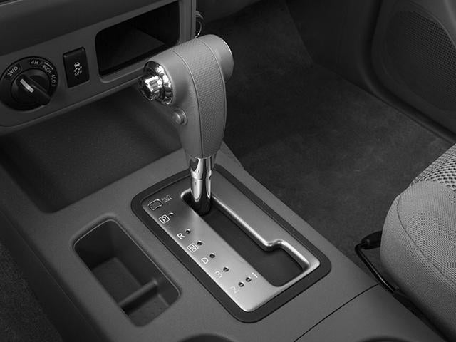 2014 Nissan Frontier 2WD Crew Cab SWB Auto SV