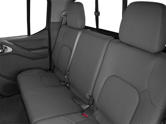 2014 Nissan Frontier 2WD Crew Cab SWB Auto SV