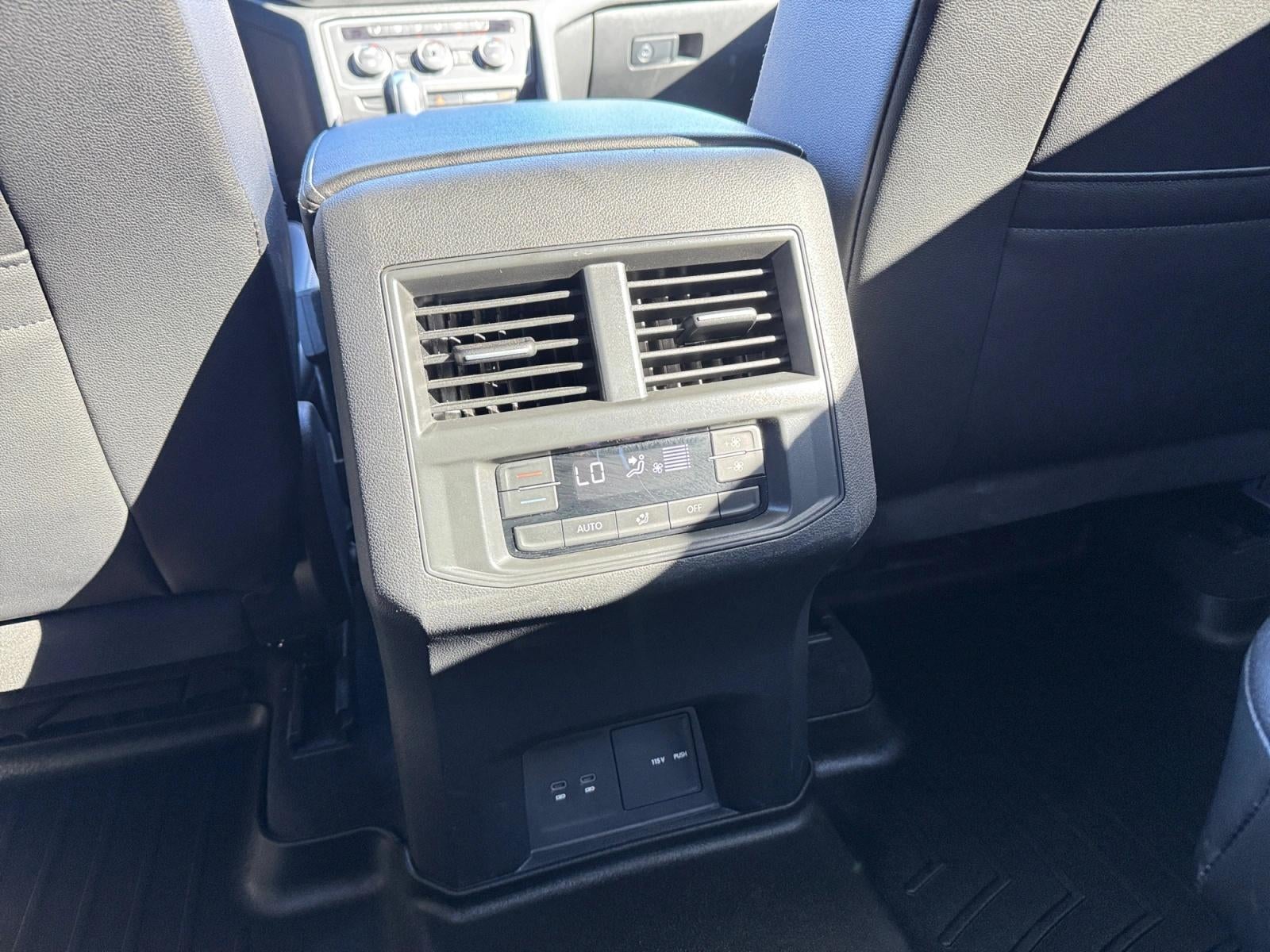2021 Volkswagen Atlas 3.6L V6 SE w/Technology 4MOTION *Ltd Avail*