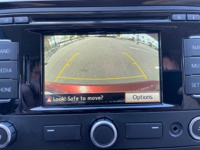 2015 Volkswagen Passat 4dr Sdn 2.0L Manual TDI SE