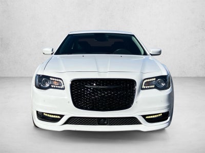 2023 Chrysler 300 Touring L RWD