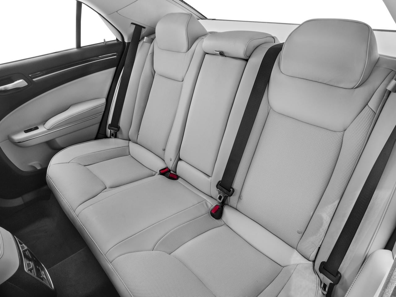 2016 Chrysler 300 4dr Sdn 300C RWD