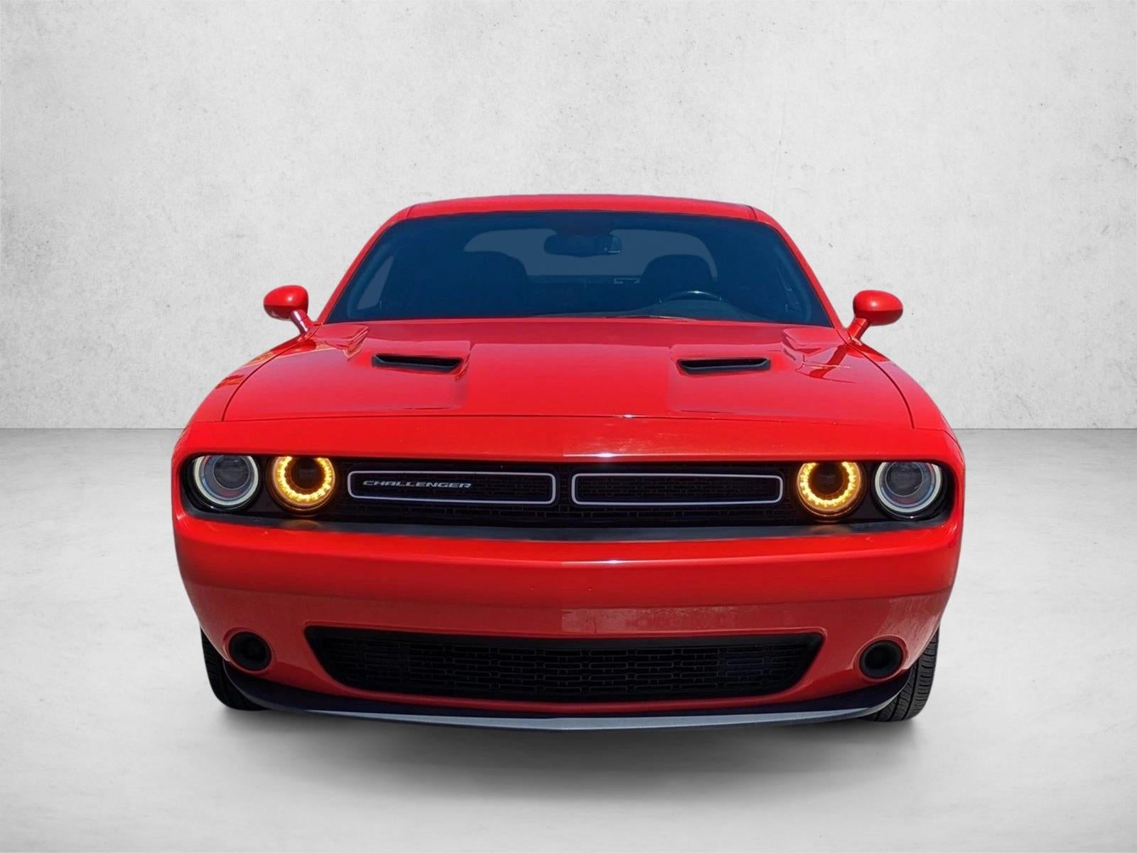2021 Dodge Challenger SXT RWD