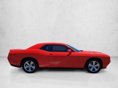 2021 Dodge Challenger SXT RWD