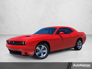 2021 Dodge Challenger SXT RWD