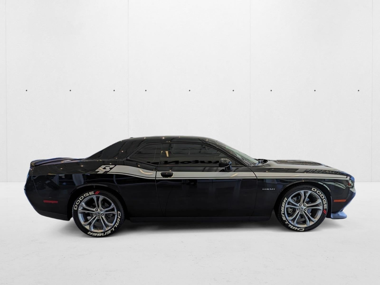 2022 Dodge Challenger R/T RWD