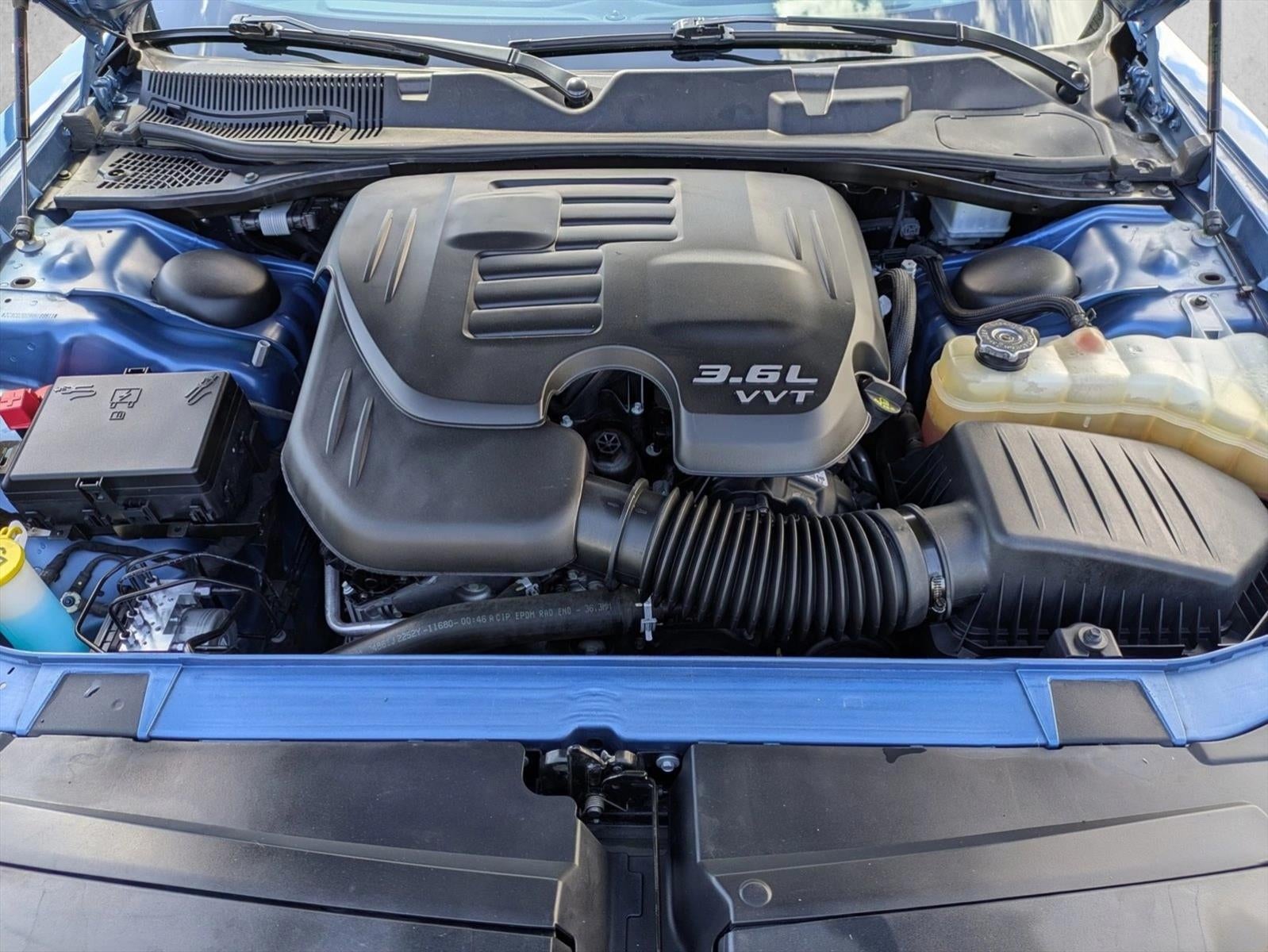 2022 Dodge Challenger SXT AWD