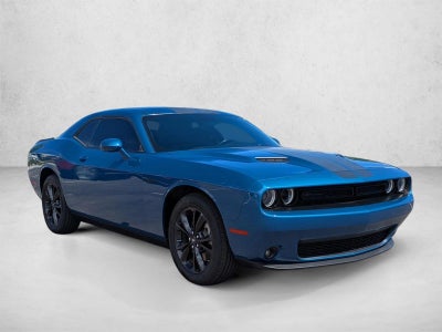 2022 Dodge Challenger SXT AWD