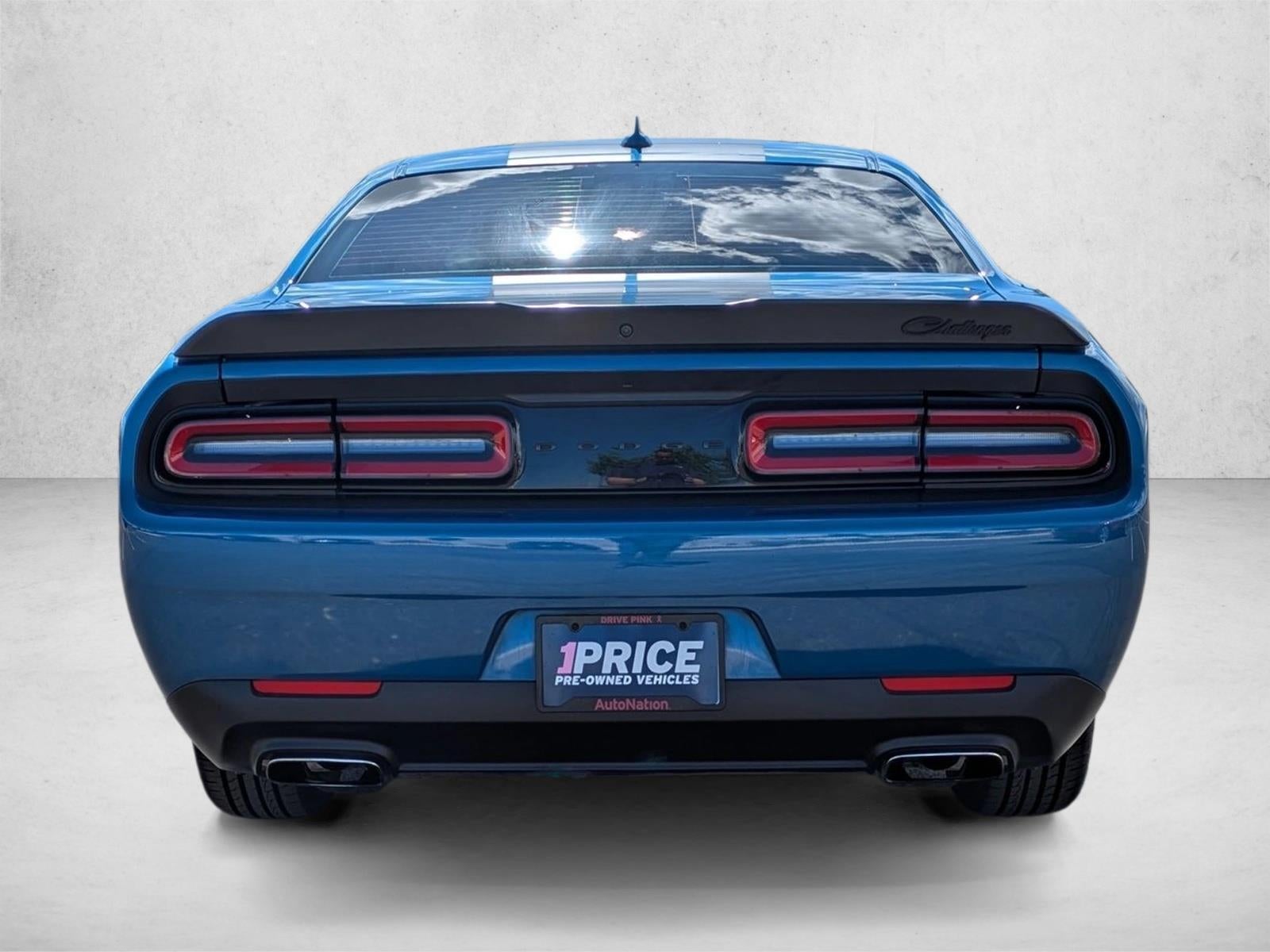 2022 Dodge Challenger SXT AWD