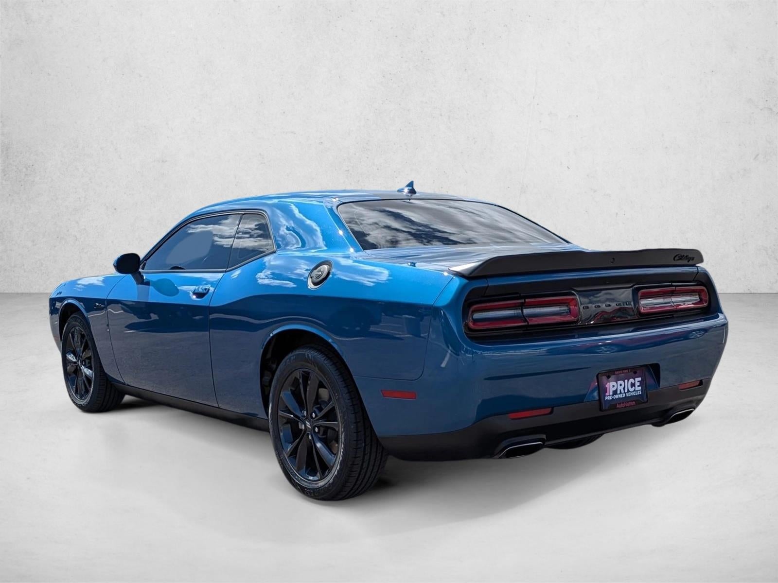 2022 Dodge Challenger SXT AWD