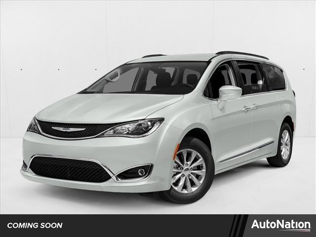 2017 Chrysler Pacifica Touring-L FWD