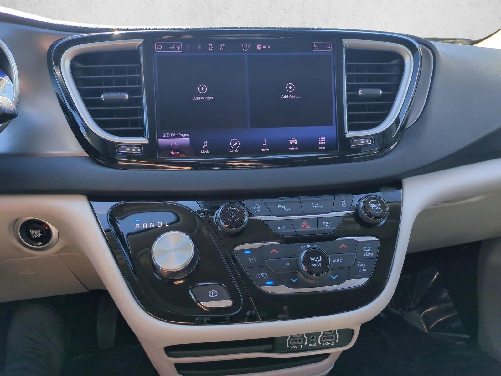 2023 Chrysler Pacifica Touring L FWD