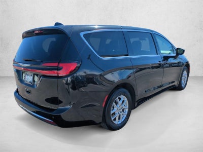2023 Chrysler Pacifica Touring L FWD