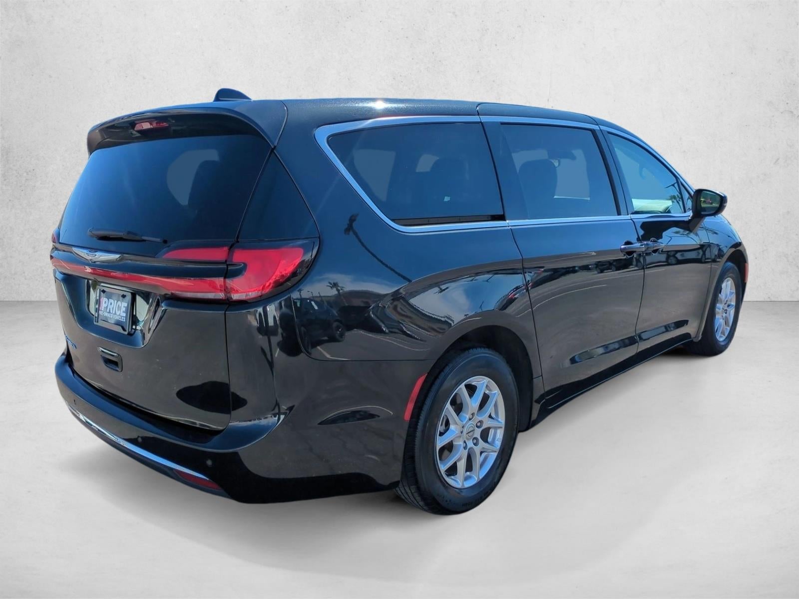 2023 Chrysler Pacifica Touring L FWD