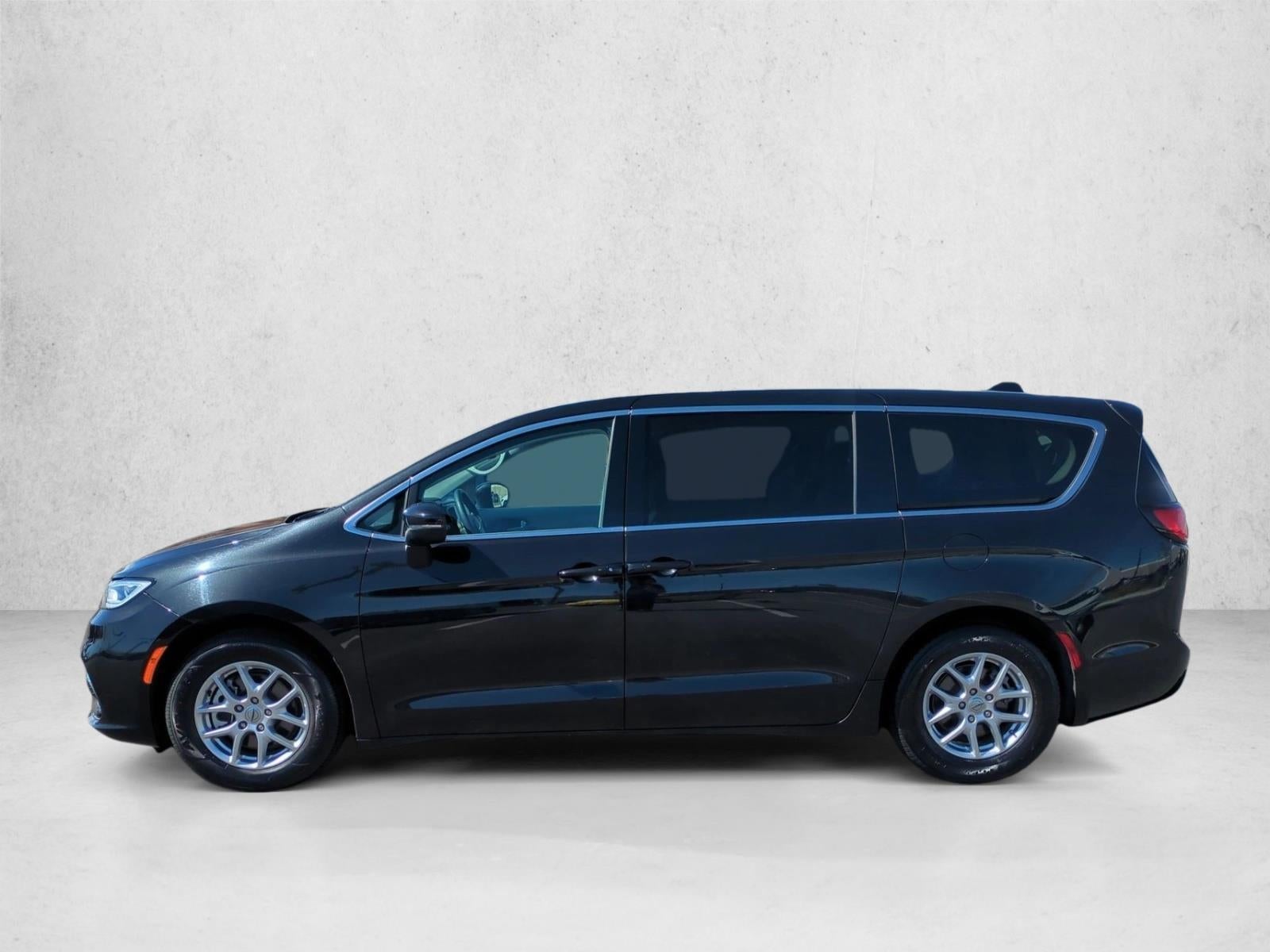 2023 Chrysler Pacifica Touring L FWD