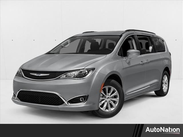 2019 Chrysler Pacifica Limited FWD