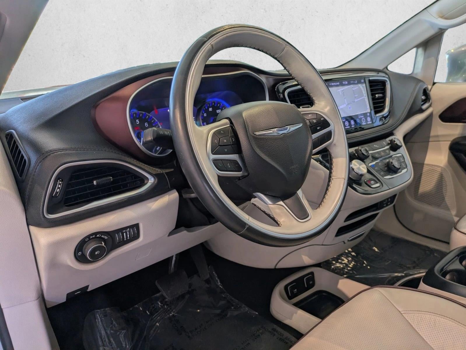2019 Chrysler Pacifica Limited FWD