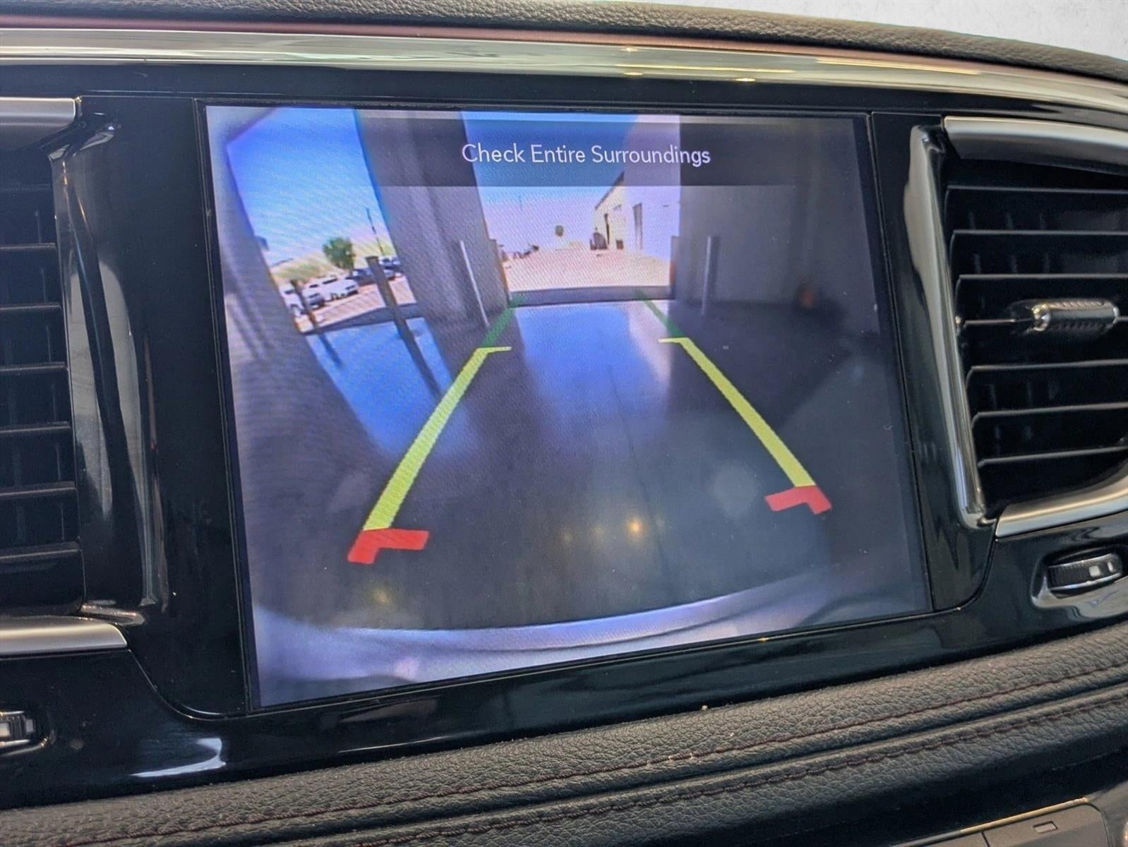 2019 Chrysler Pacifica Limited FWD