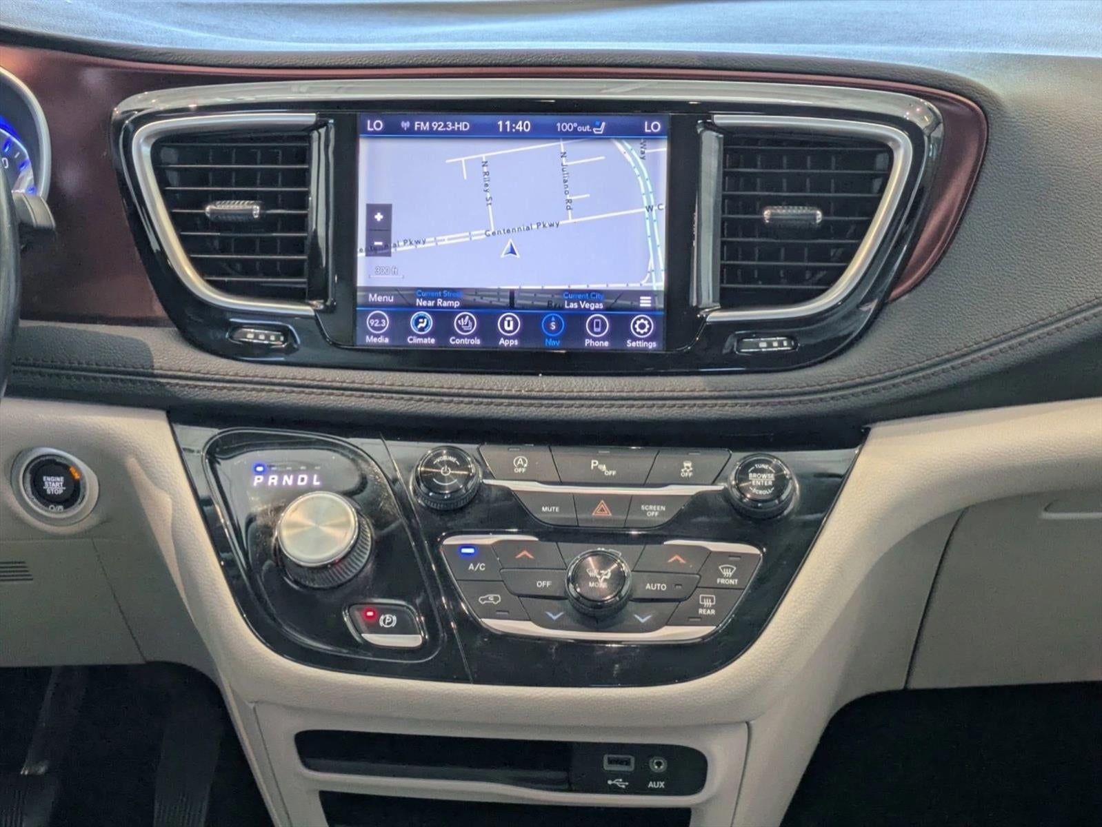 2019 Chrysler Pacifica Limited FWD