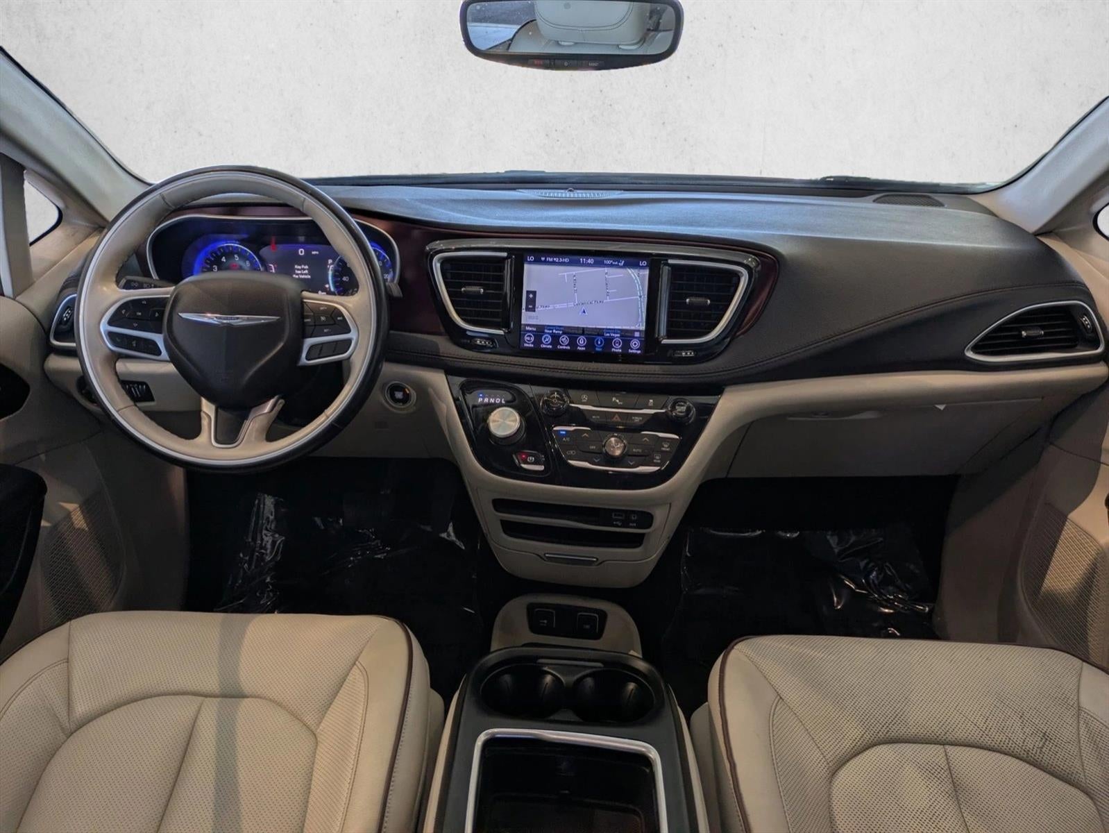 2019 Chrysler Pacifica Limited FWD