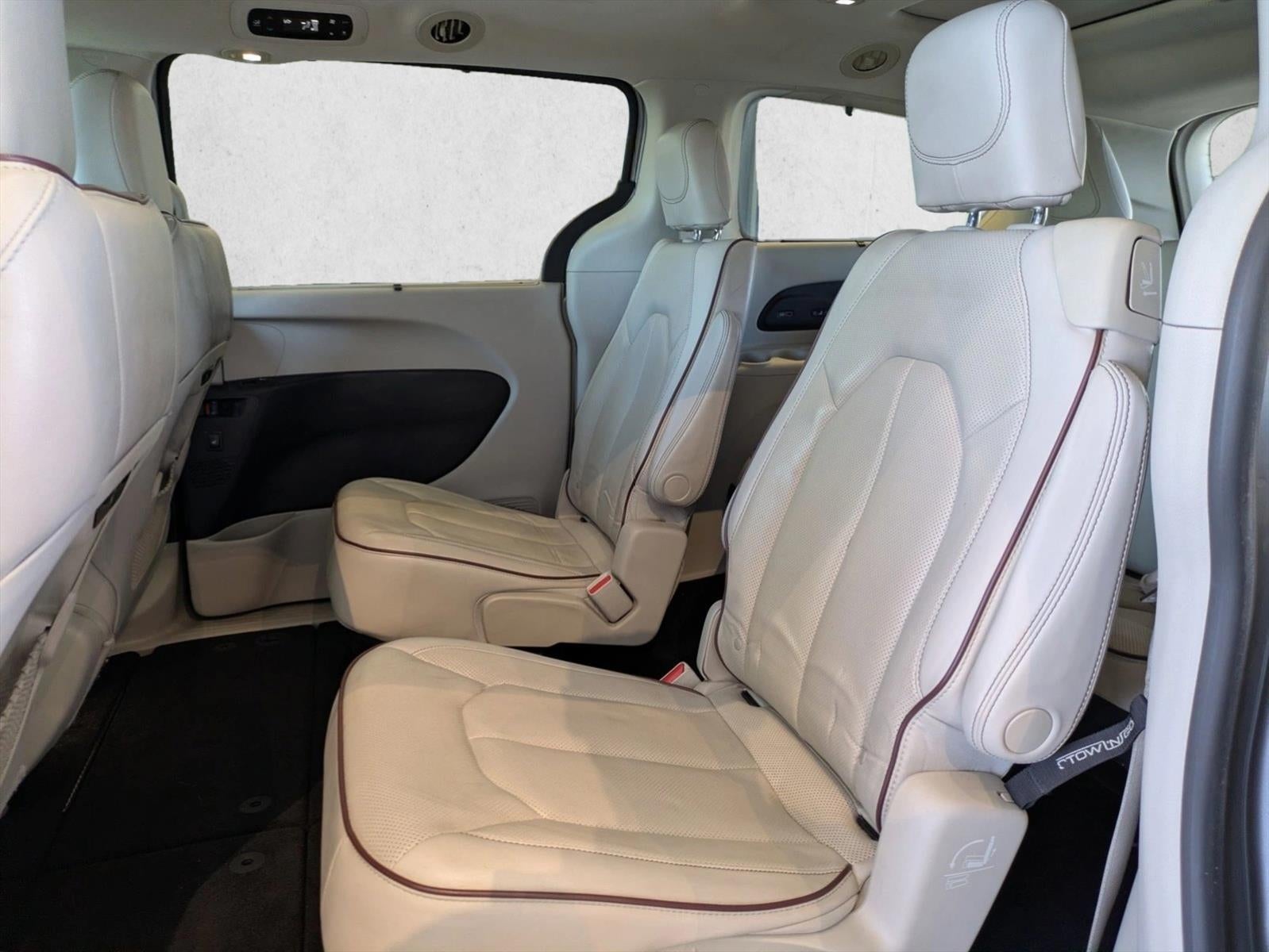 2019 Chrysler Pacifica Limited FWD