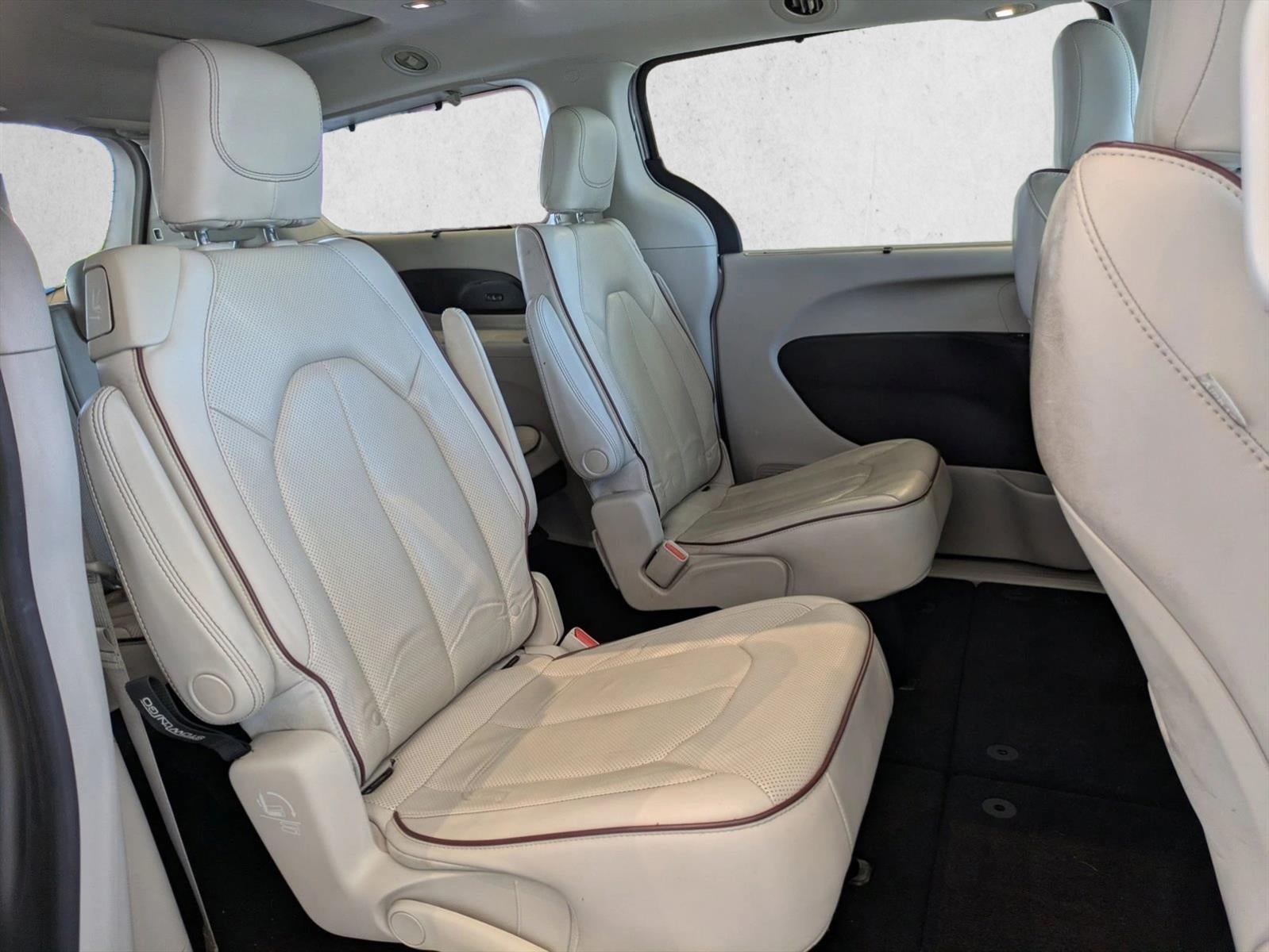 2019 Chrysler Pacifica Limited FWD
