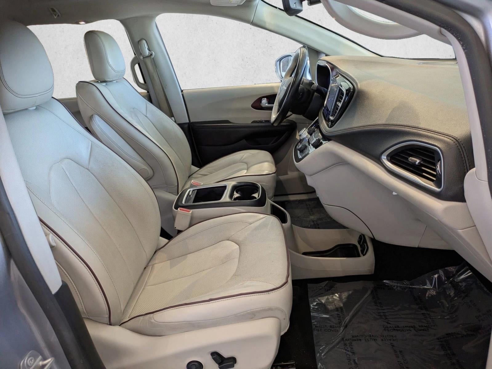 2019 Chrysler Pacifica Limited FWD