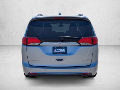 2019 Chrysler Pacifica Limited FWD