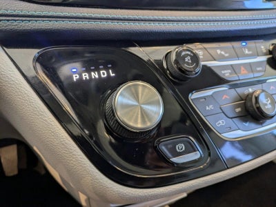 2017 Chrysler Pacifica Hybrid Platinum FWD