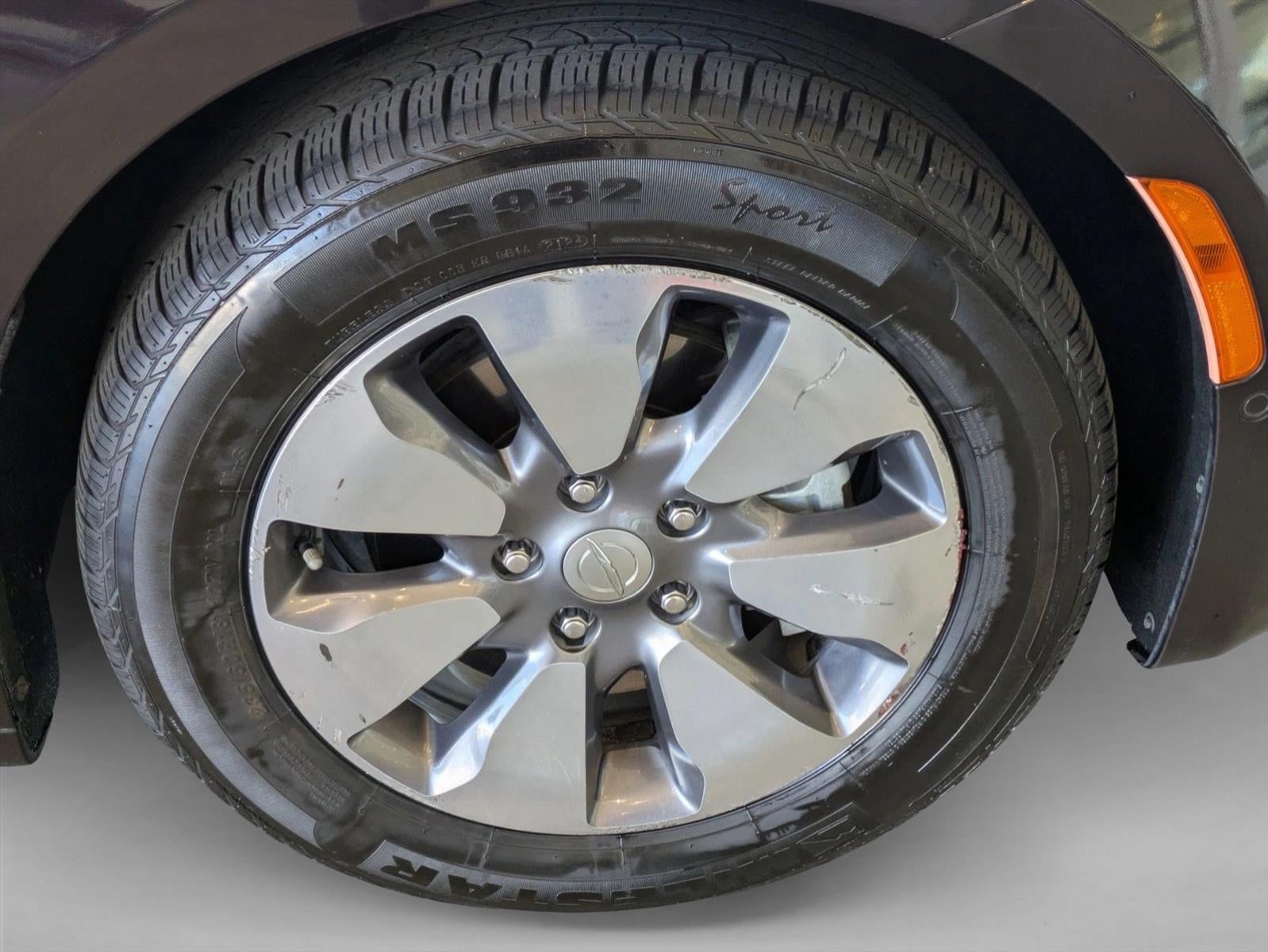 2017 Chrysler Pacifica Hybrid Platinum FWD