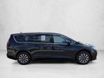 2024 Chrysler Pacifica Hybrid Select FWD