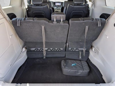 2024 Chrysler Pacifica Hybrid Select FWD