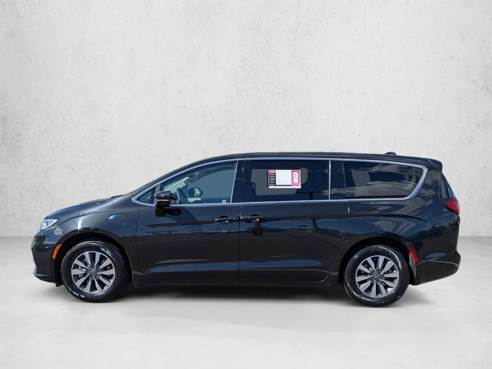 2024 Chrysler Pacifica Hybrid Select FWD