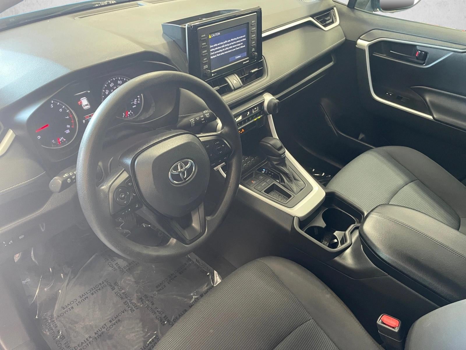 2021 Toyota RAV4 LE FWD (Natl)