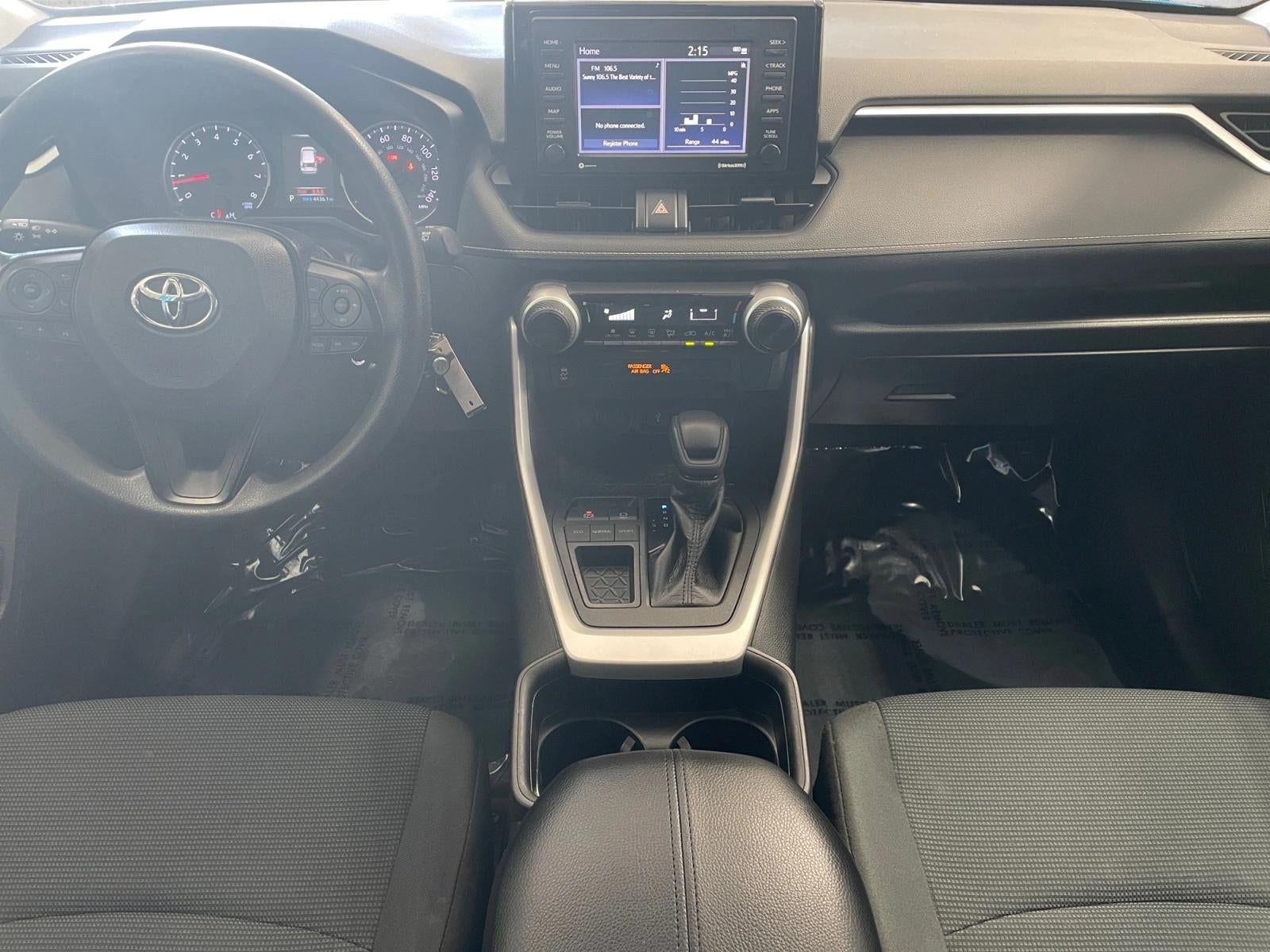 2021 Toyota RAV4 LE FWD (Natl)