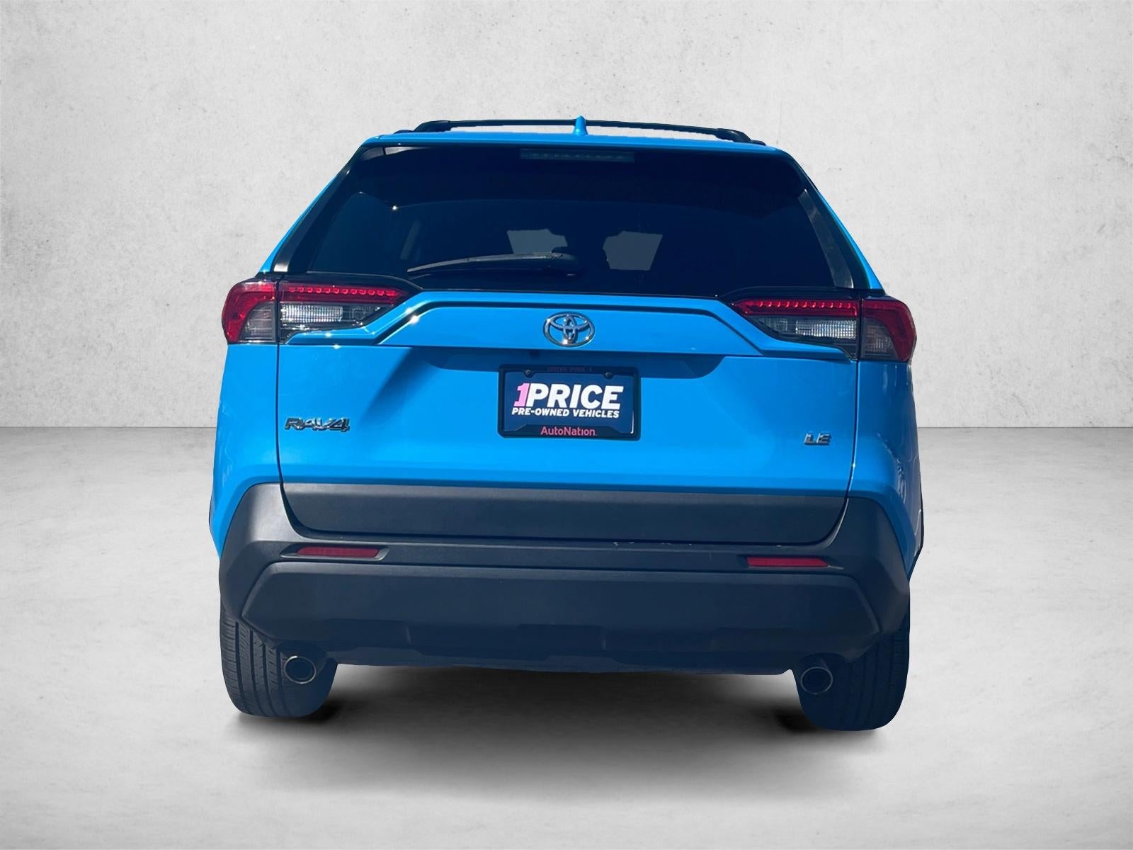 2021 Toyota RAV4 LE FWD (Natl)