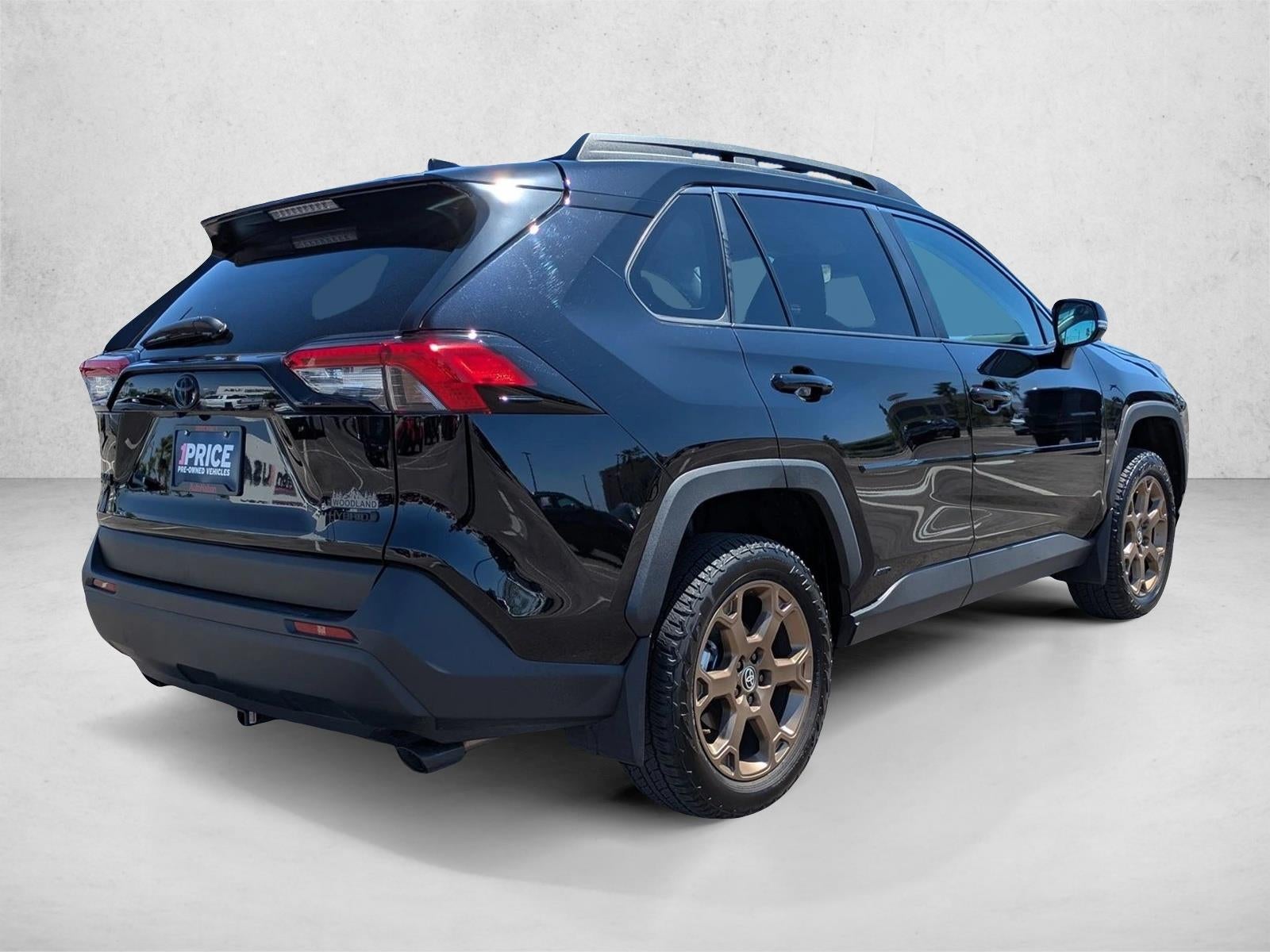 2024 Toyota RAV4 Hybrid Woodland AWD (Natl)