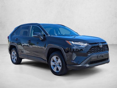 2025 Toyota RAV4 XLE FWD (GS)