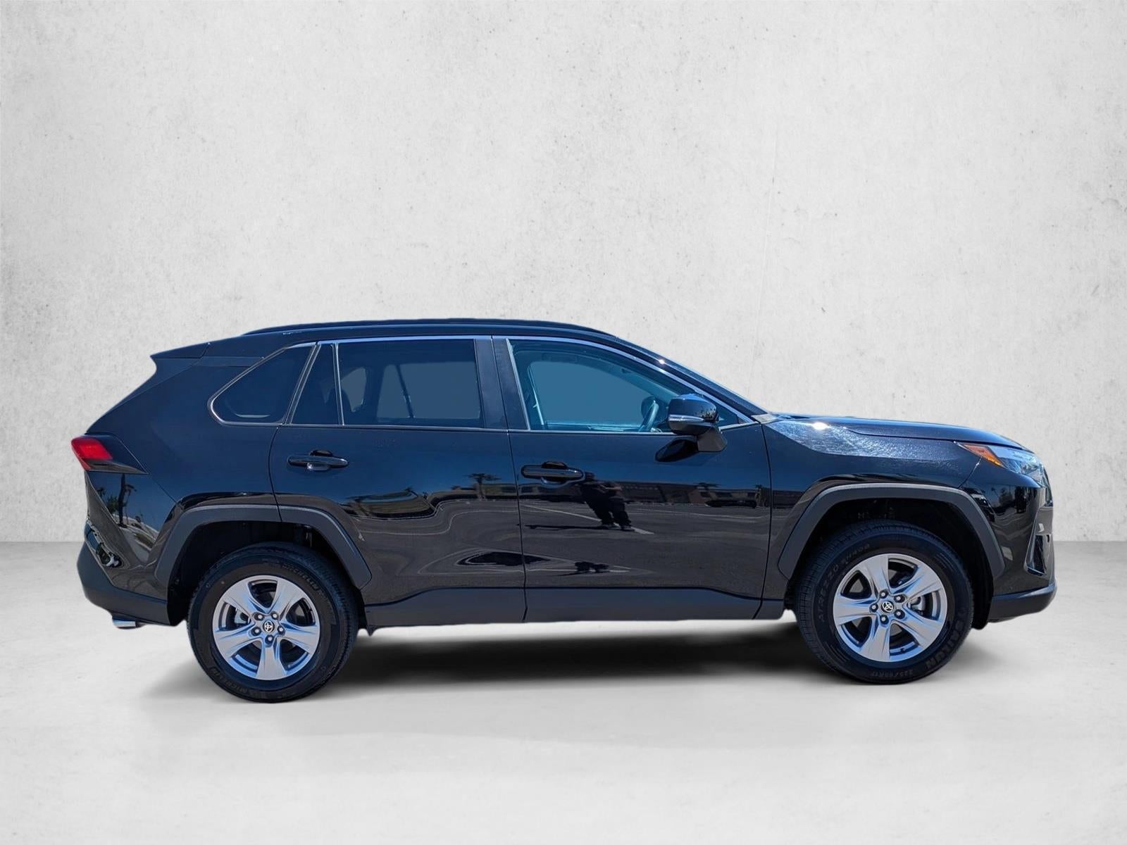 2025 Toyota RAV4 XLE FWD (GS)