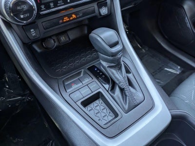 2023 Toyota RAV4 XLE FWD (GS)
