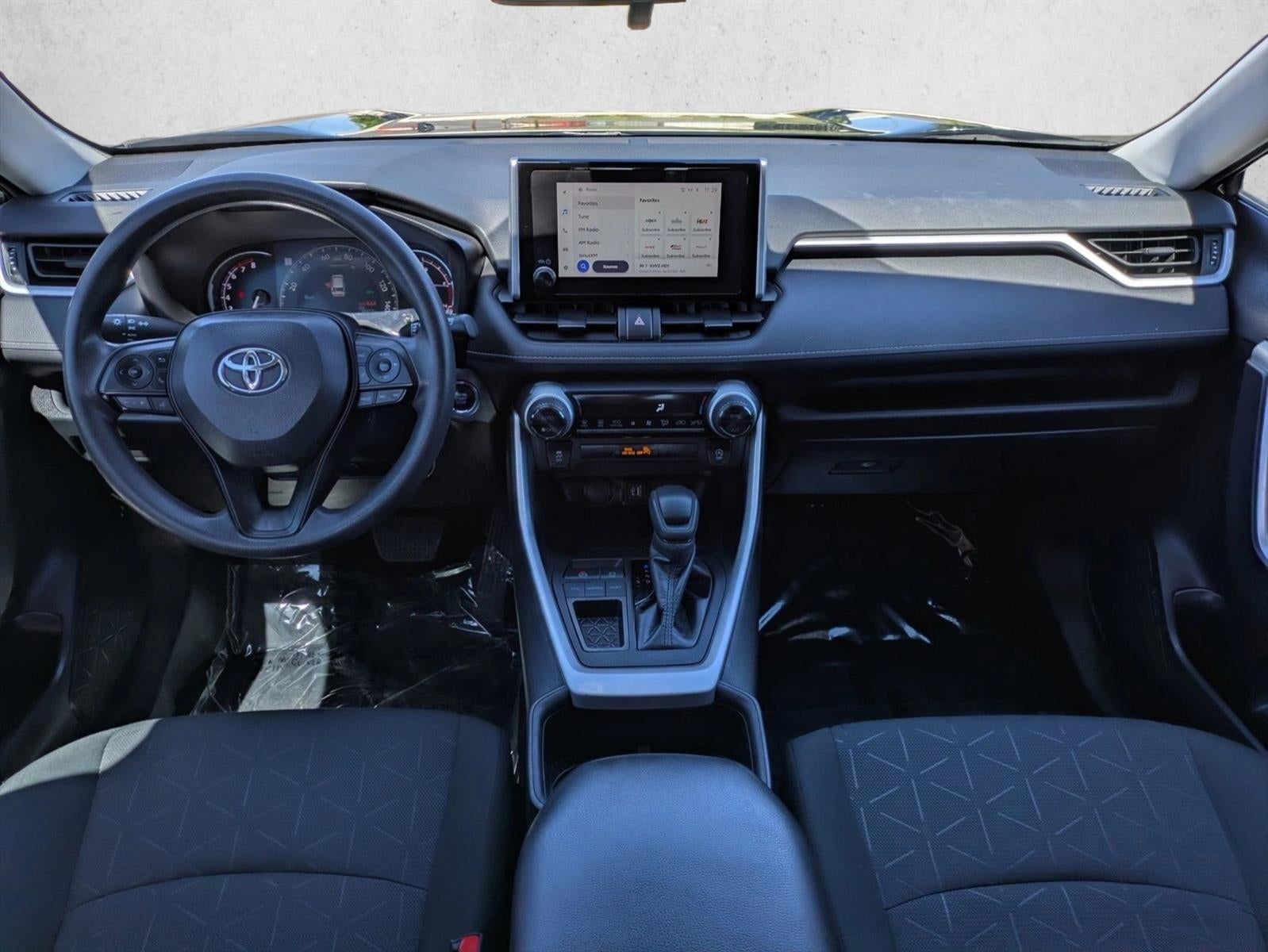 2023 Toyota RAV4 XLE FWD (GS)