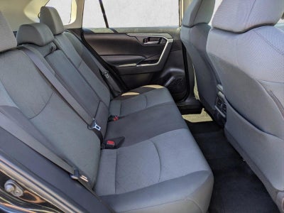2023 Toyota RAV4 XLE FWD (GS)