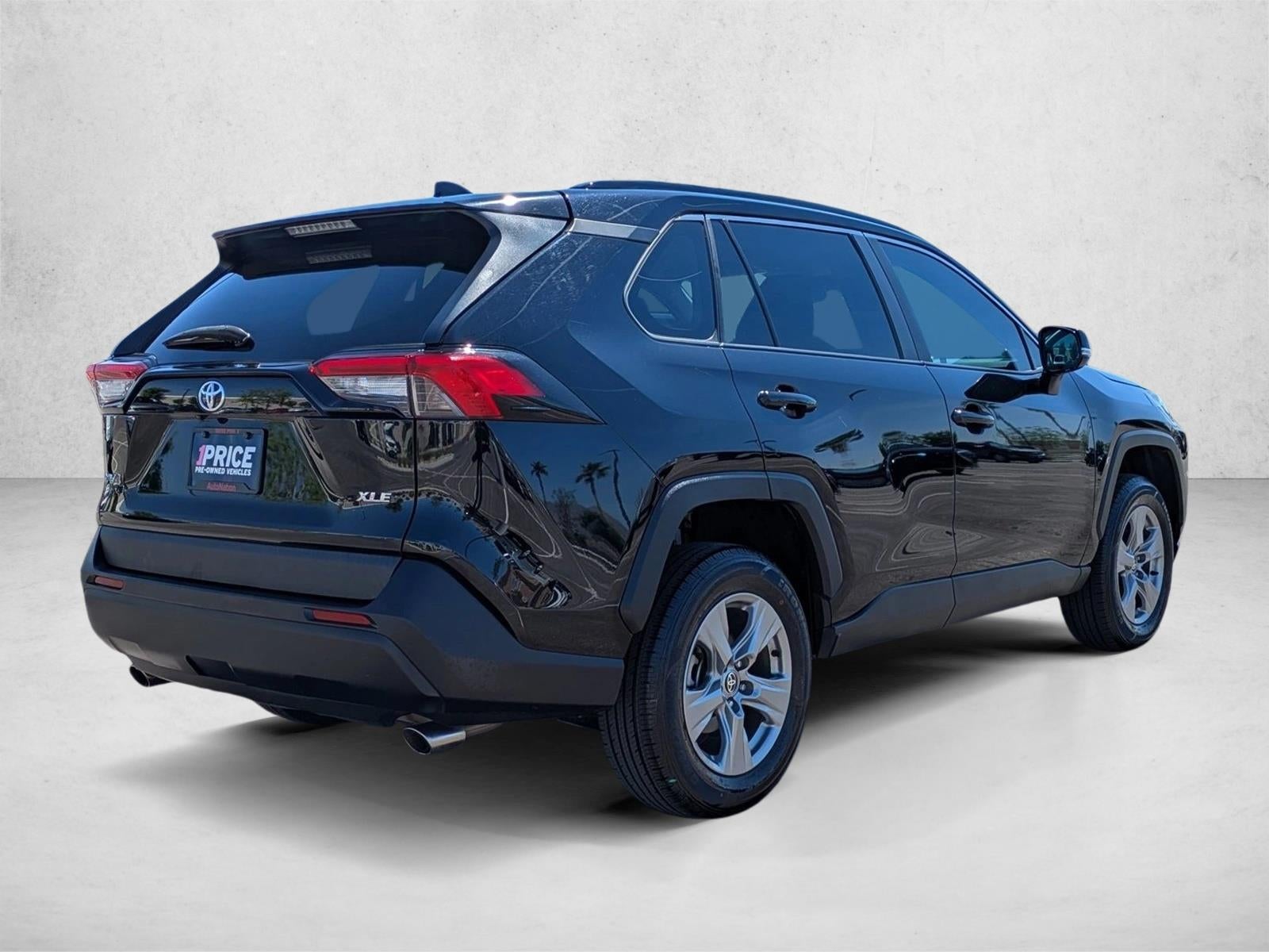 2023 Toyota RAV4 XLE FWD (GS)