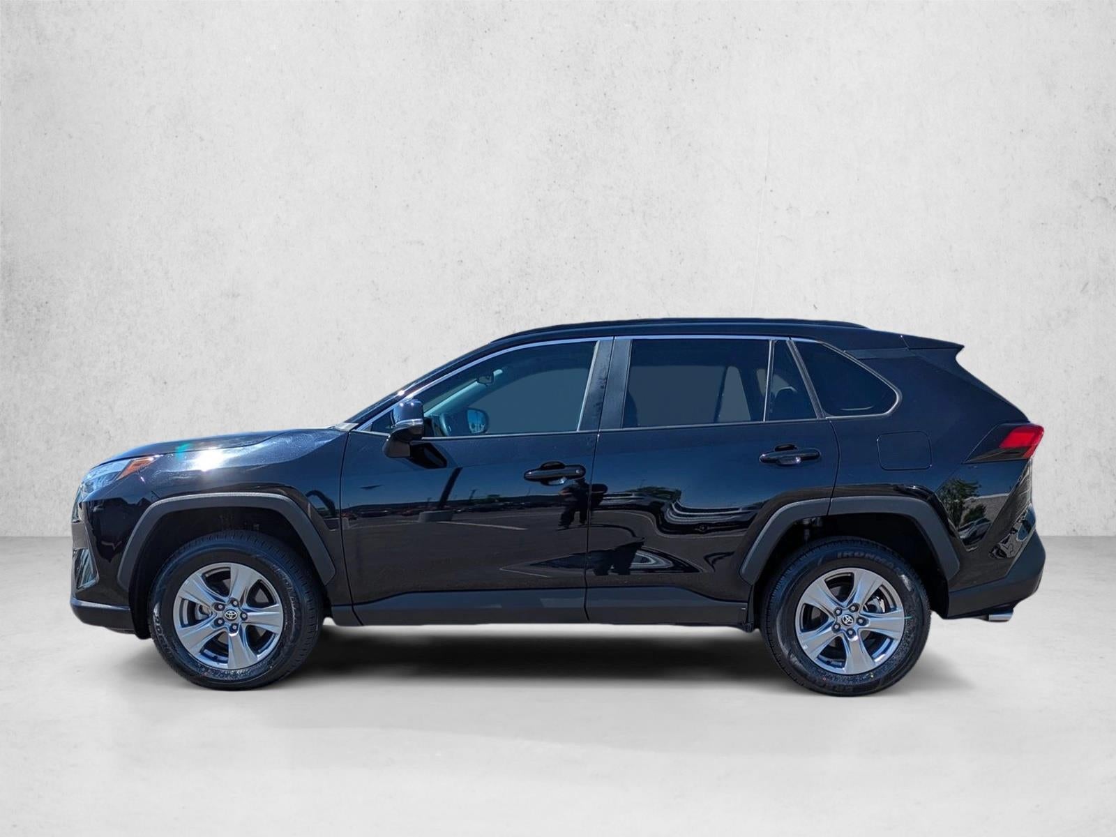 2023 Toyota RAV4 XLE FWD (GS)
