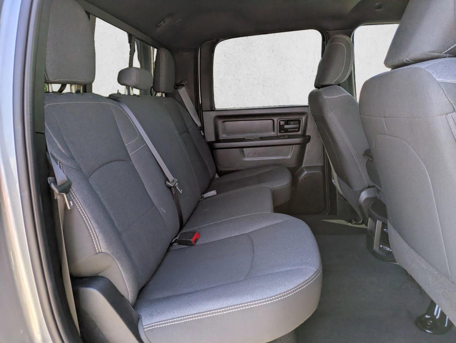 2024 RAM 3500 Tradesman 4x4 Crew Cab 6'4" Box